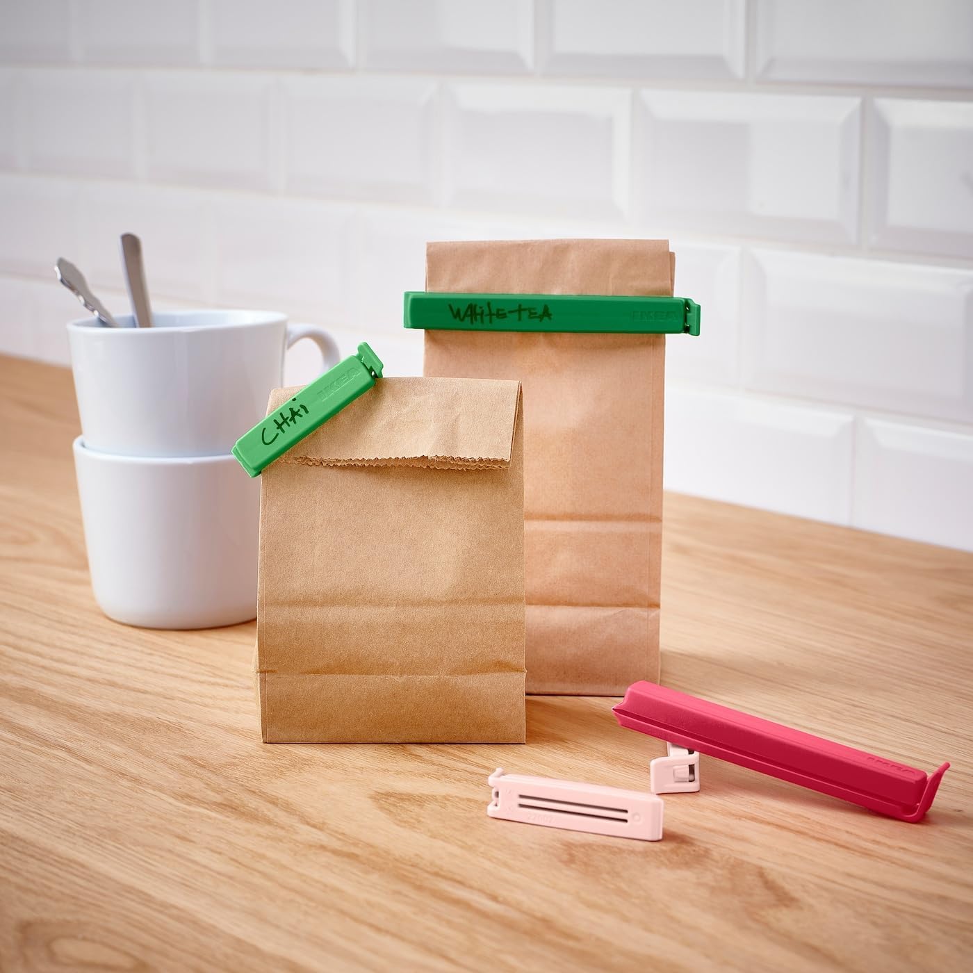 Ikea BEVARA Verschlussclips für Frischhaltebeutel - 26 Stück, wiederverwendbar, lebensmittelecht, luftdichter Verschluss - ideal für Küche und Haushalt